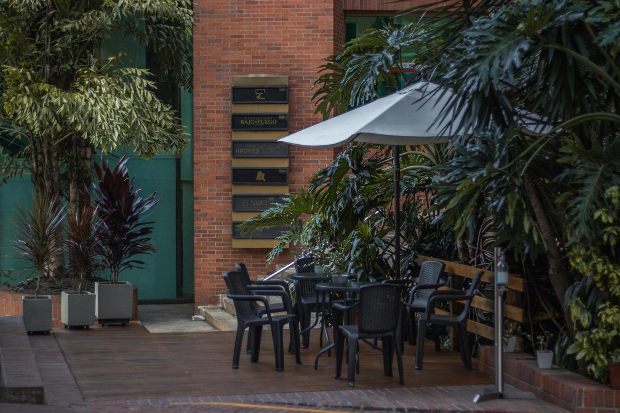Hotel Bambu Milla De Oro Medellin Exterior photo