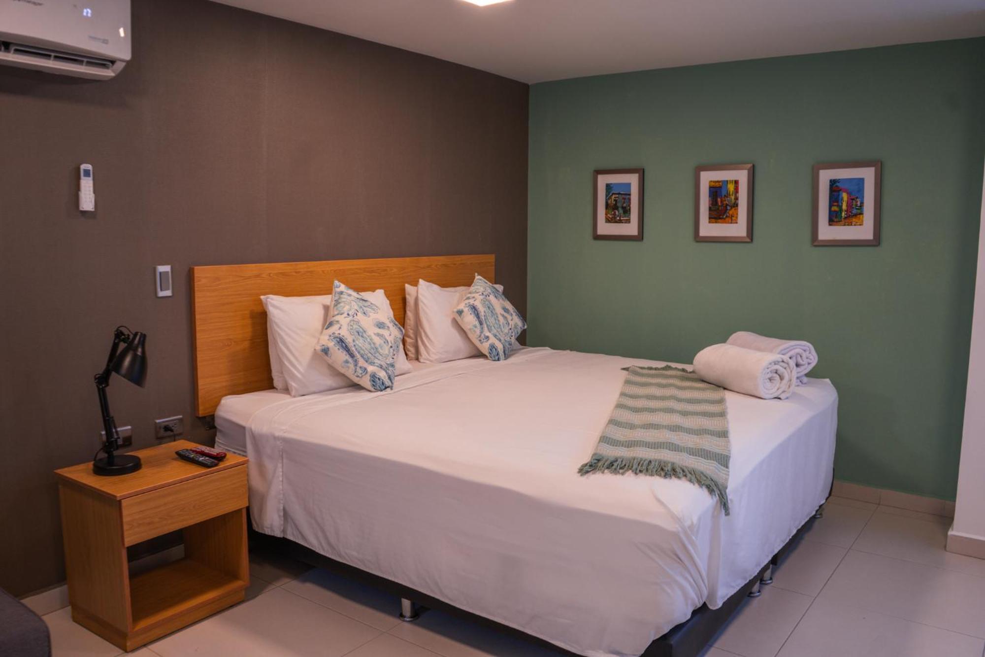 Hotel Bambu Milla De Oro Medellin Exterior photo