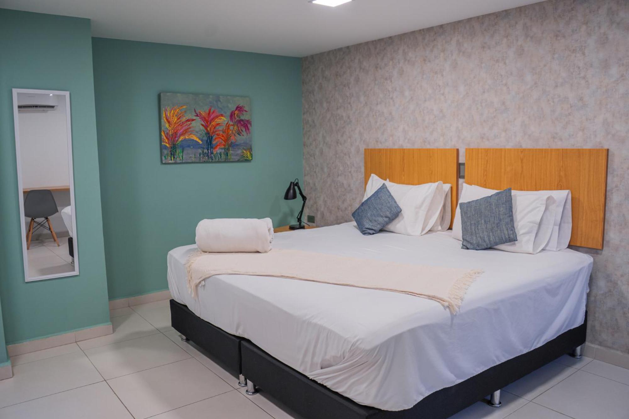 Hotel Bambu Milla De Oro Medellin Exterior photo