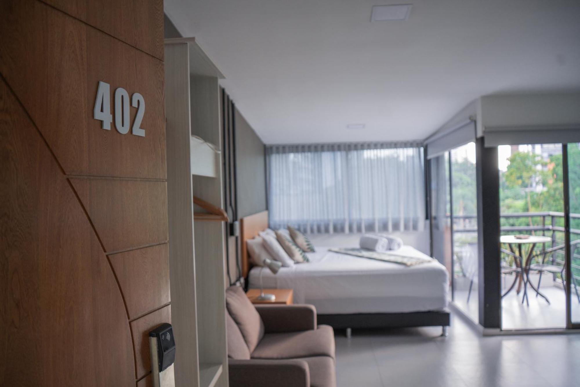 Hotel Bambu Milla De Oro Medellin Exterior photo